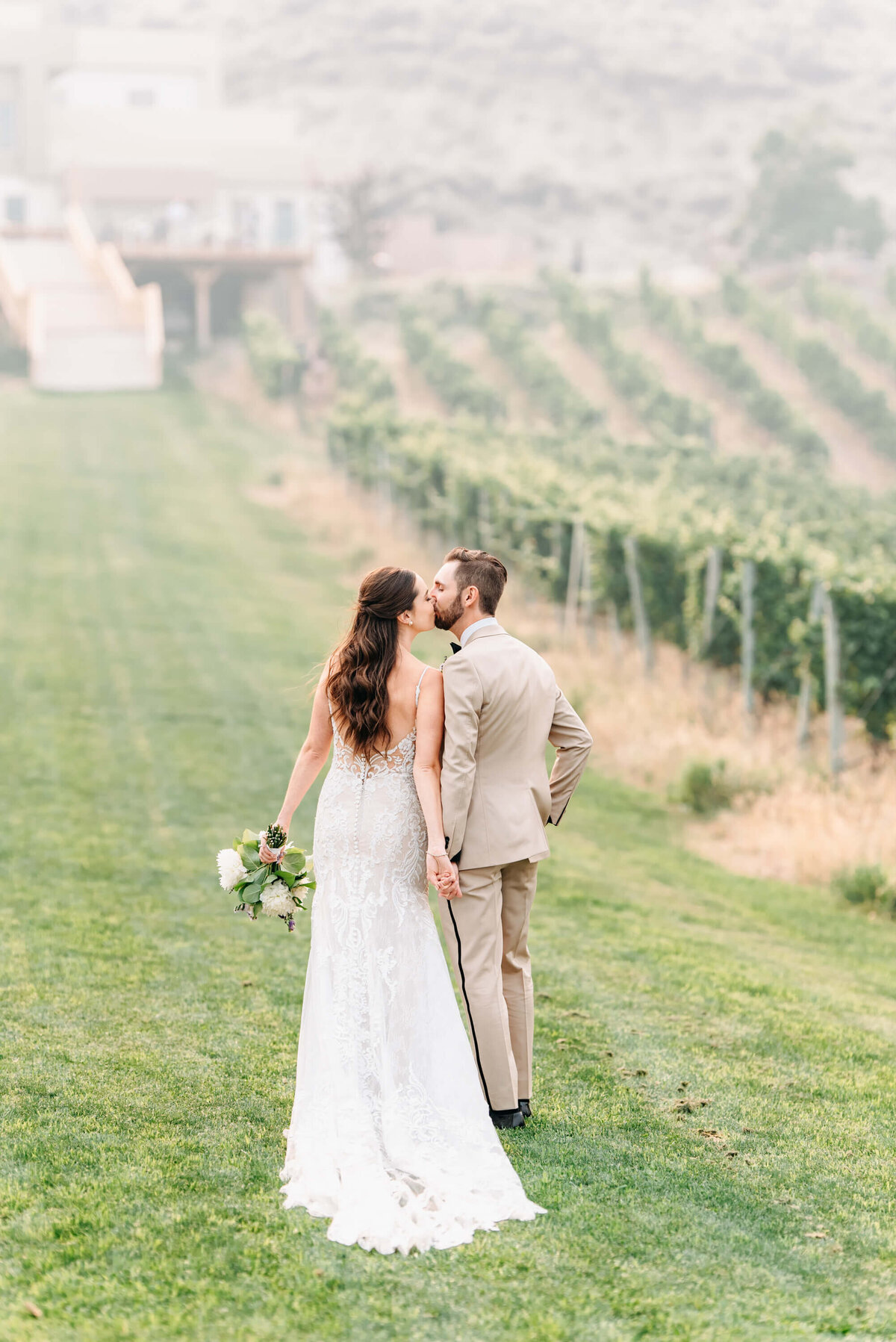 Kelowna-wedding-photographer (118)