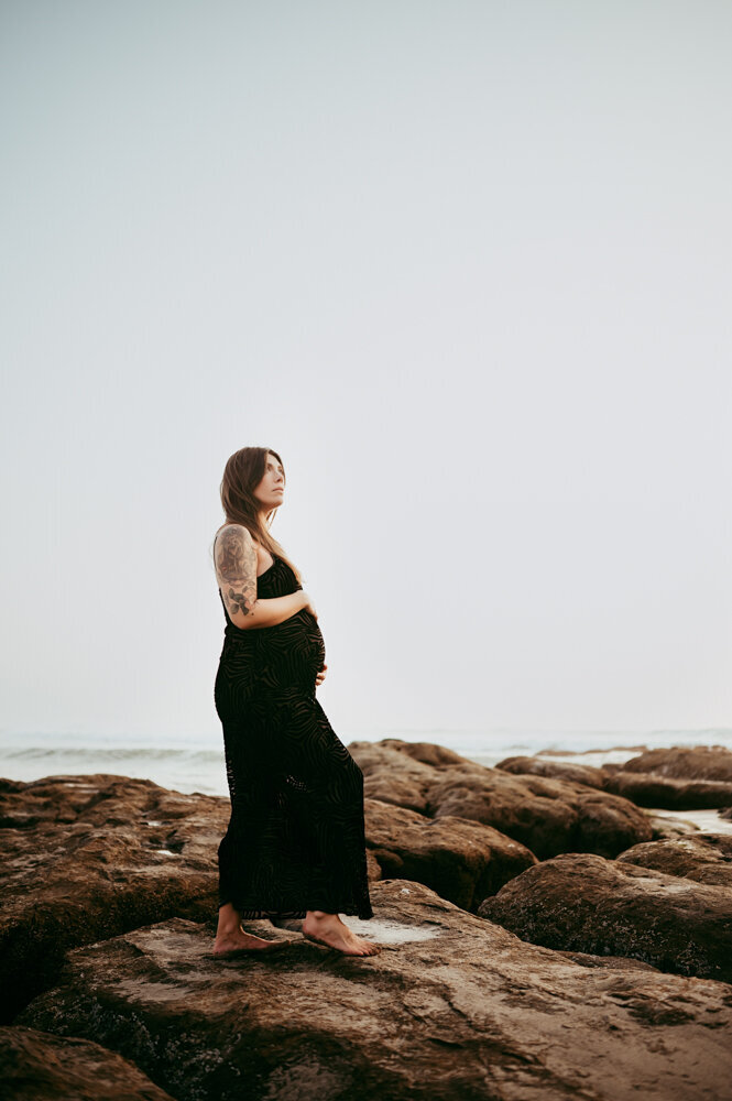 woman posing for photo for portland maternity photographer