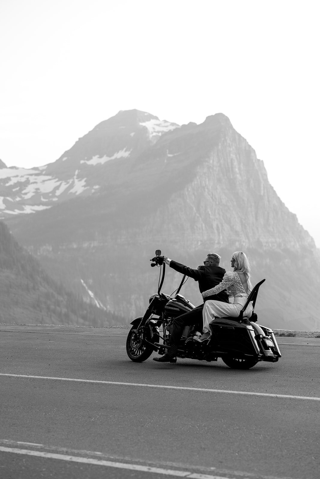 adventure-glacier-national-park-elopement-photography37