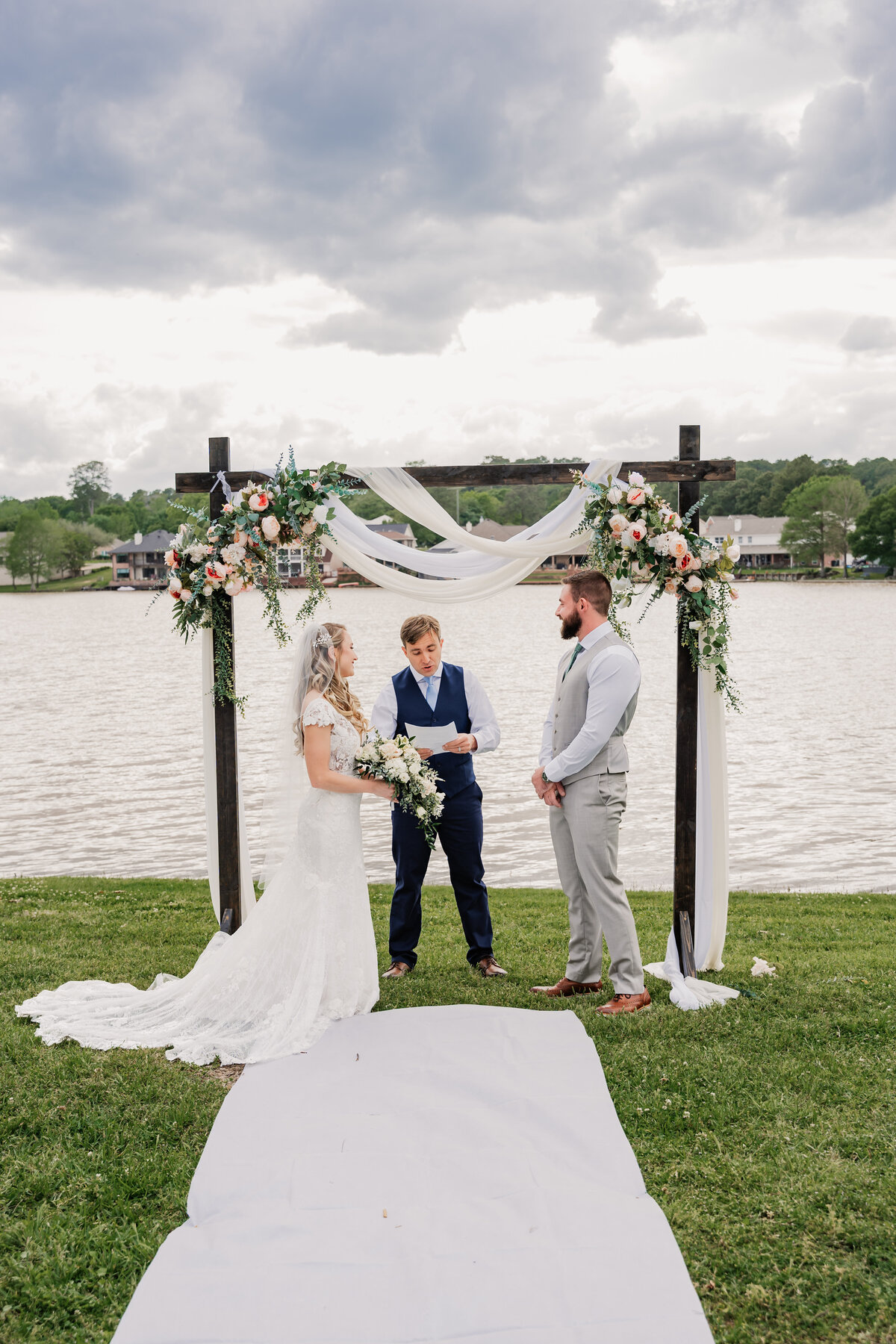 LennonLimePhotography-TheWalkersWedding-96