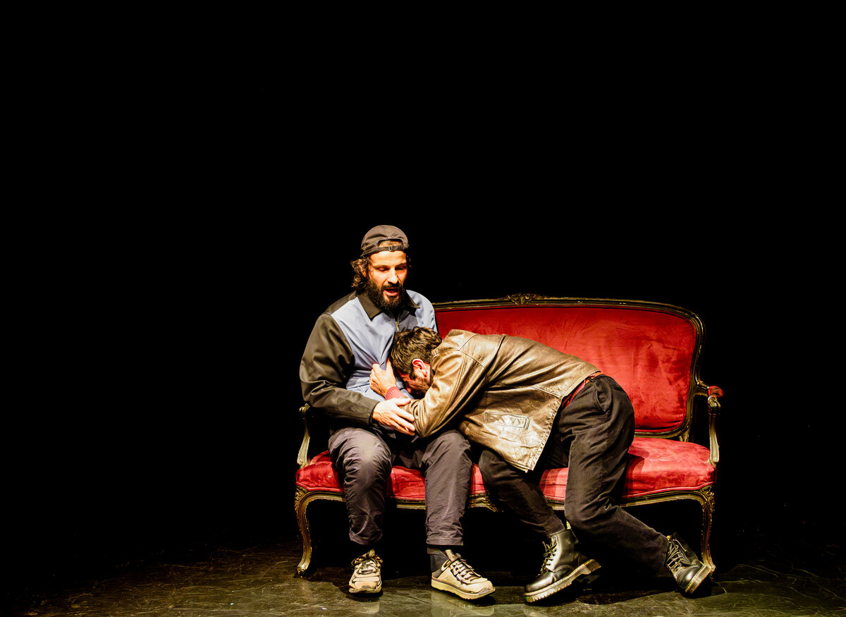 FESTIVAL FRAGMENTS #13 Certains pleurent leurs morts nous on les chante de Léa Millet-02