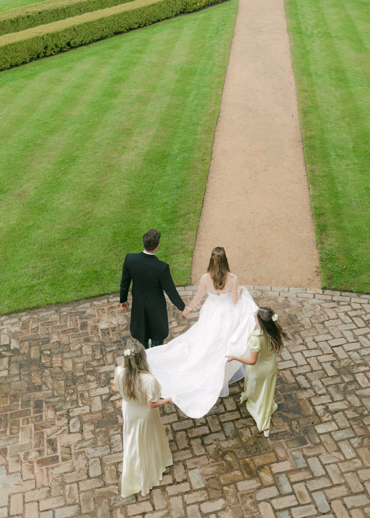 Corrie-Wilf-Wedding-Yester-Estate-Chloe-Winstanley-Photography-584