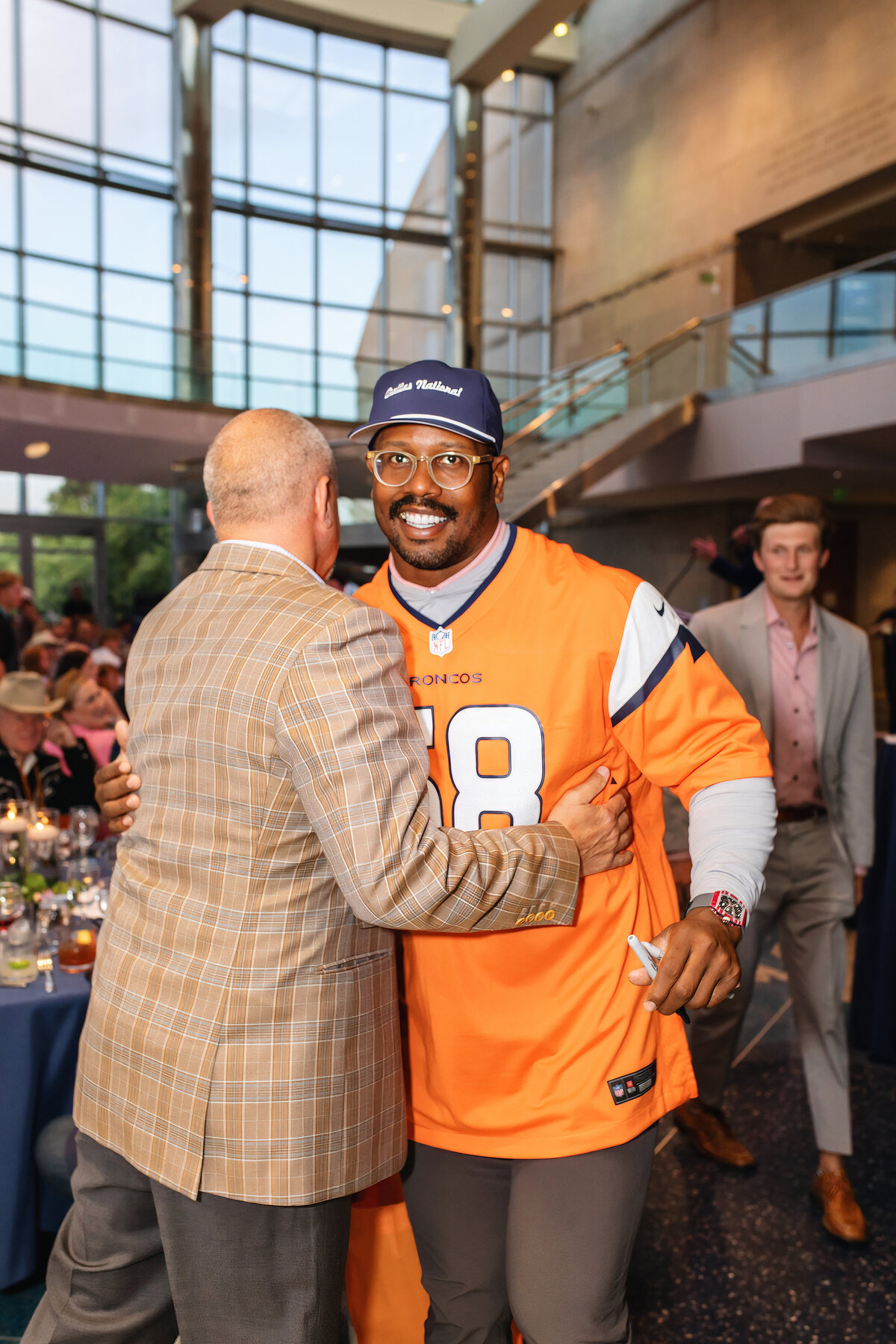 Von Miller 6