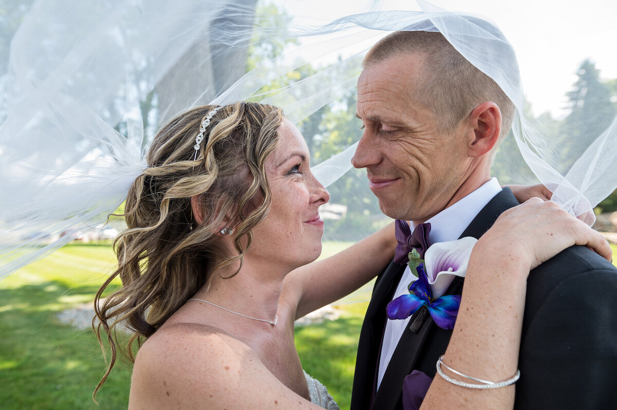 Detroit-Wedding-Photographer-The-Landing-040