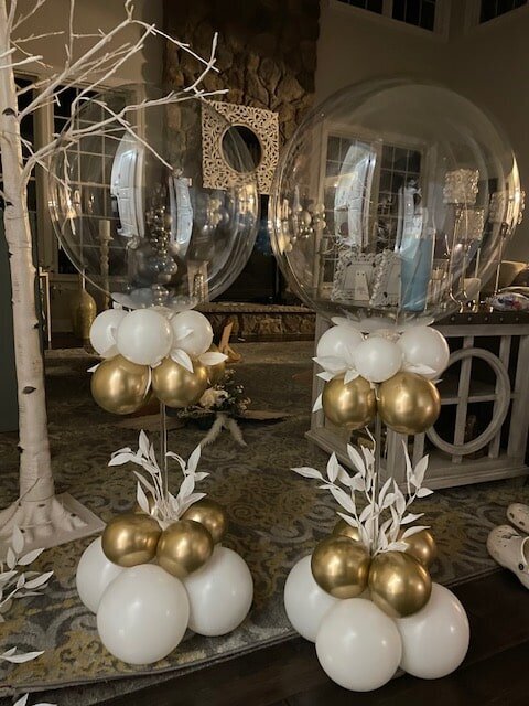 gold white black balloon tower - chasing dreams events