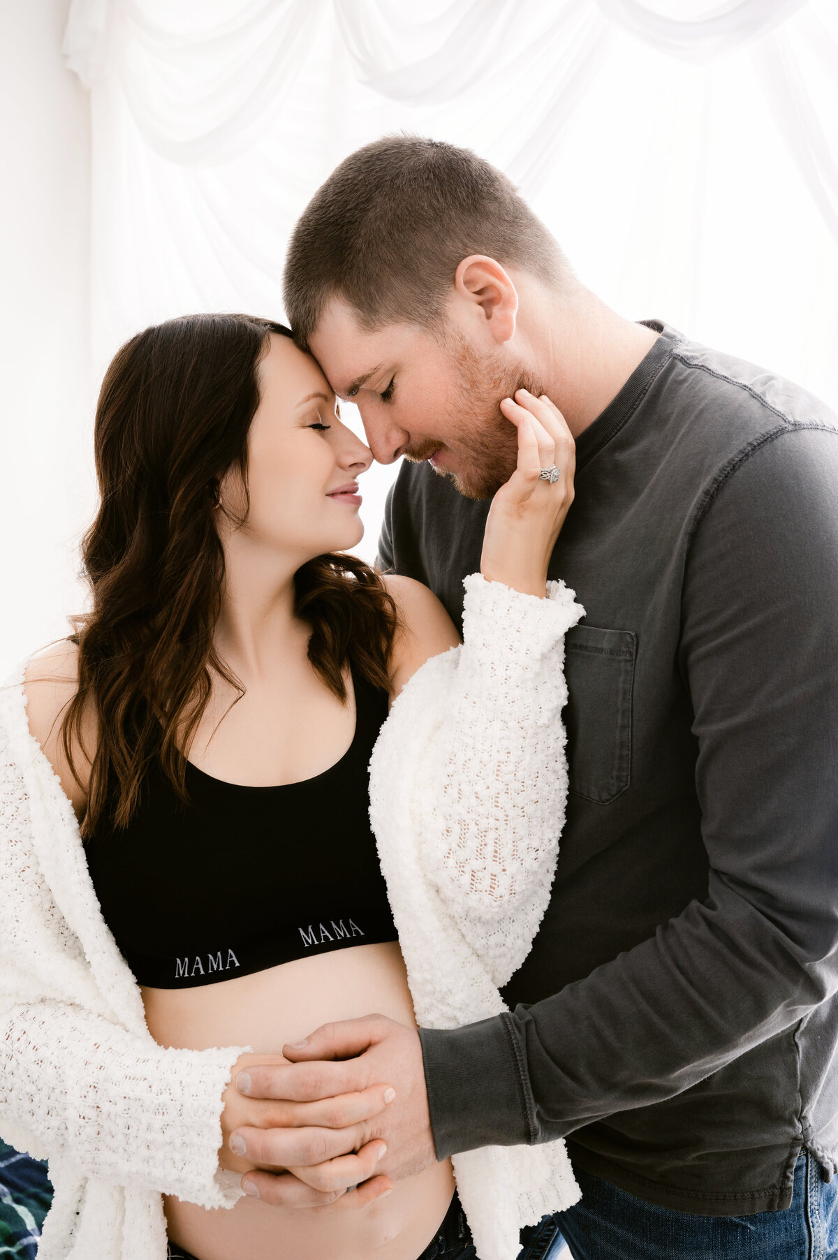 Lifestyle Romantic | Intimate | Maternity | Casual | Photo Session | Pregnancy Photos