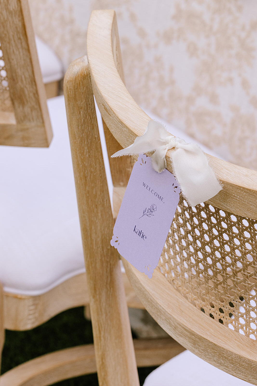Whimsical-wedding-placecard-silk-bow