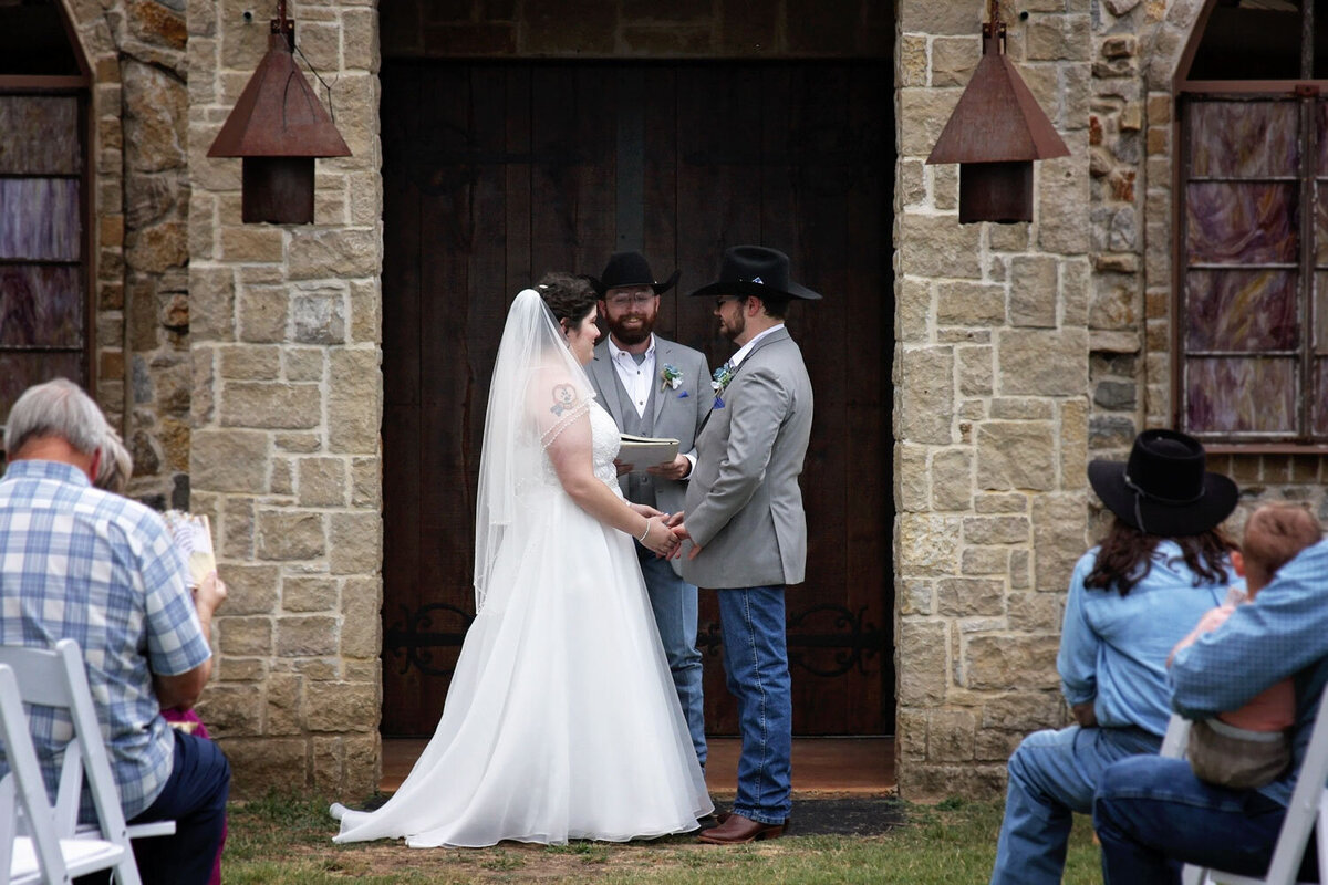 Alicia-and-John-wedding-in-Dallas-Texas-Bella-Vista-Wedding-Planning-21