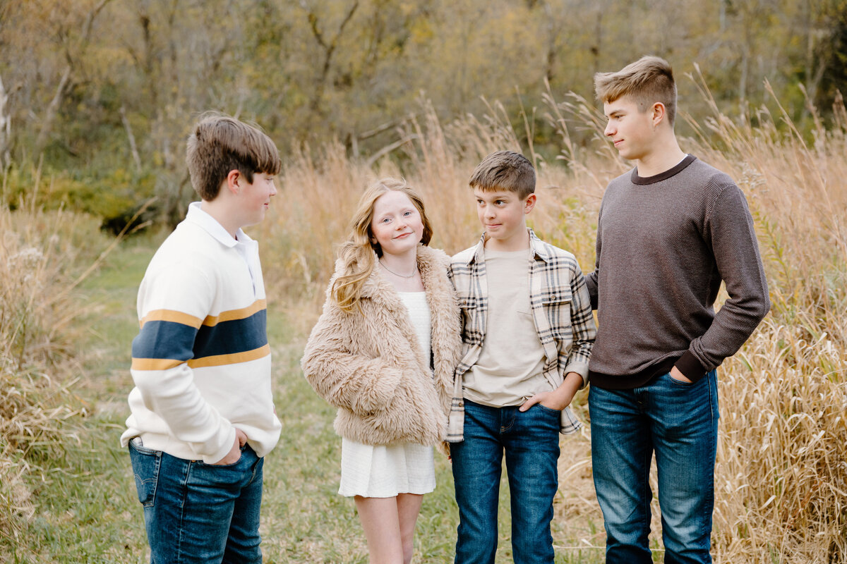 christina_ney_photography_wedding_engagement_lifestyle_photographer_dubuque_iowa_wedding_planning_assistance_adventurous_bold_laidback Family Photography26