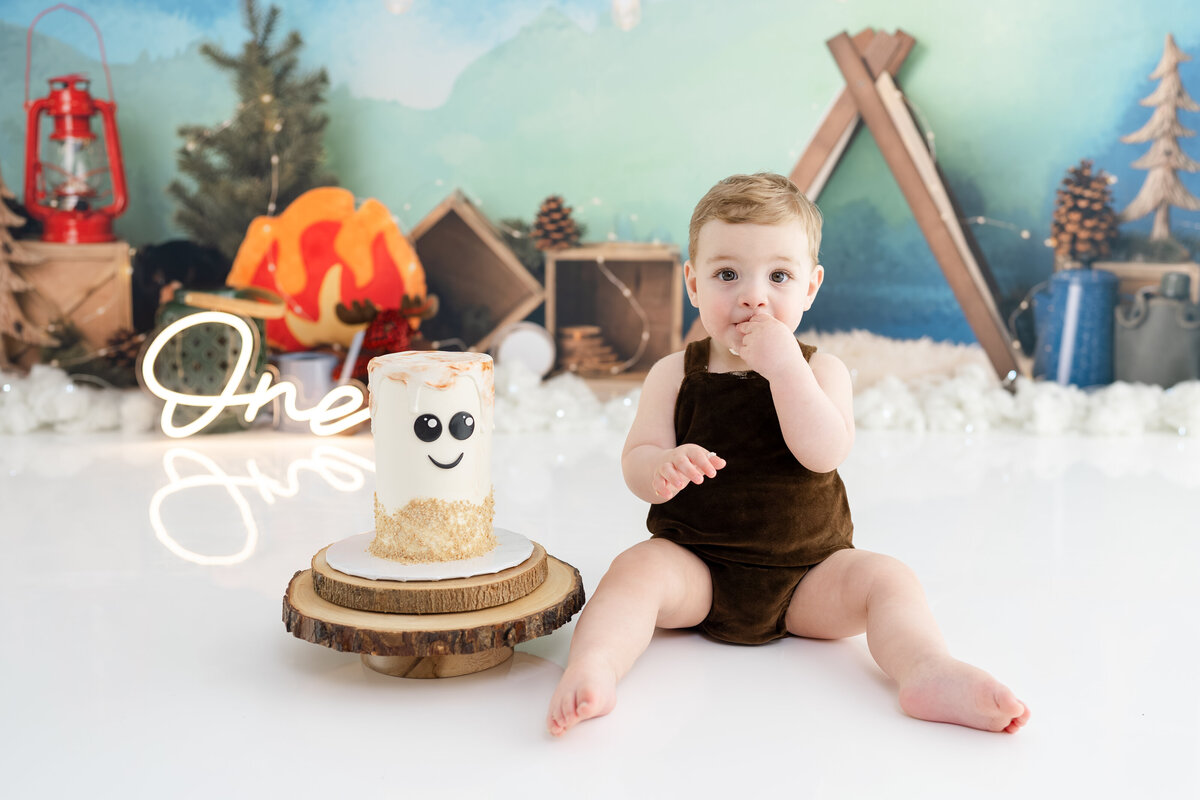 Cake Smash and Splash - Logan-24