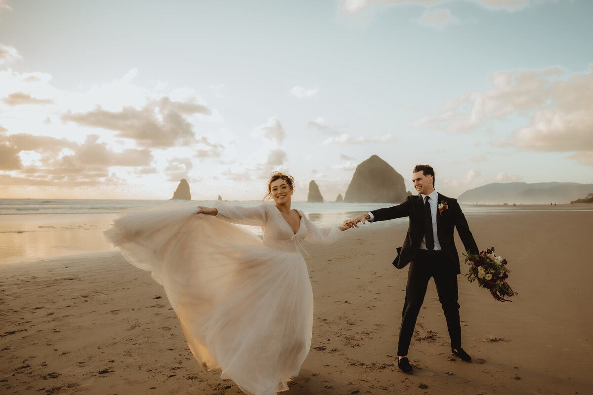 HAYSTACK ROCK ELOPEMENT