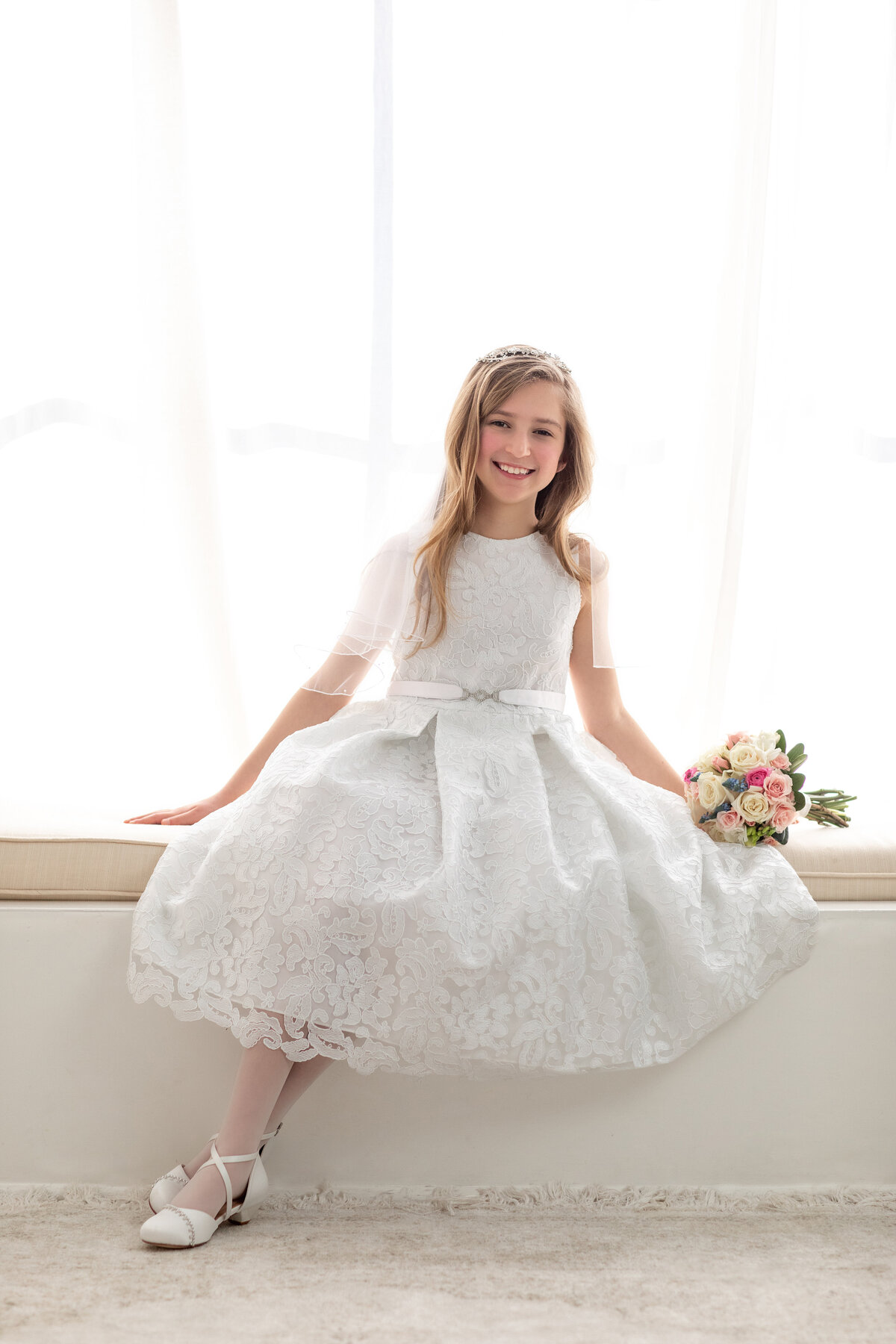 White033