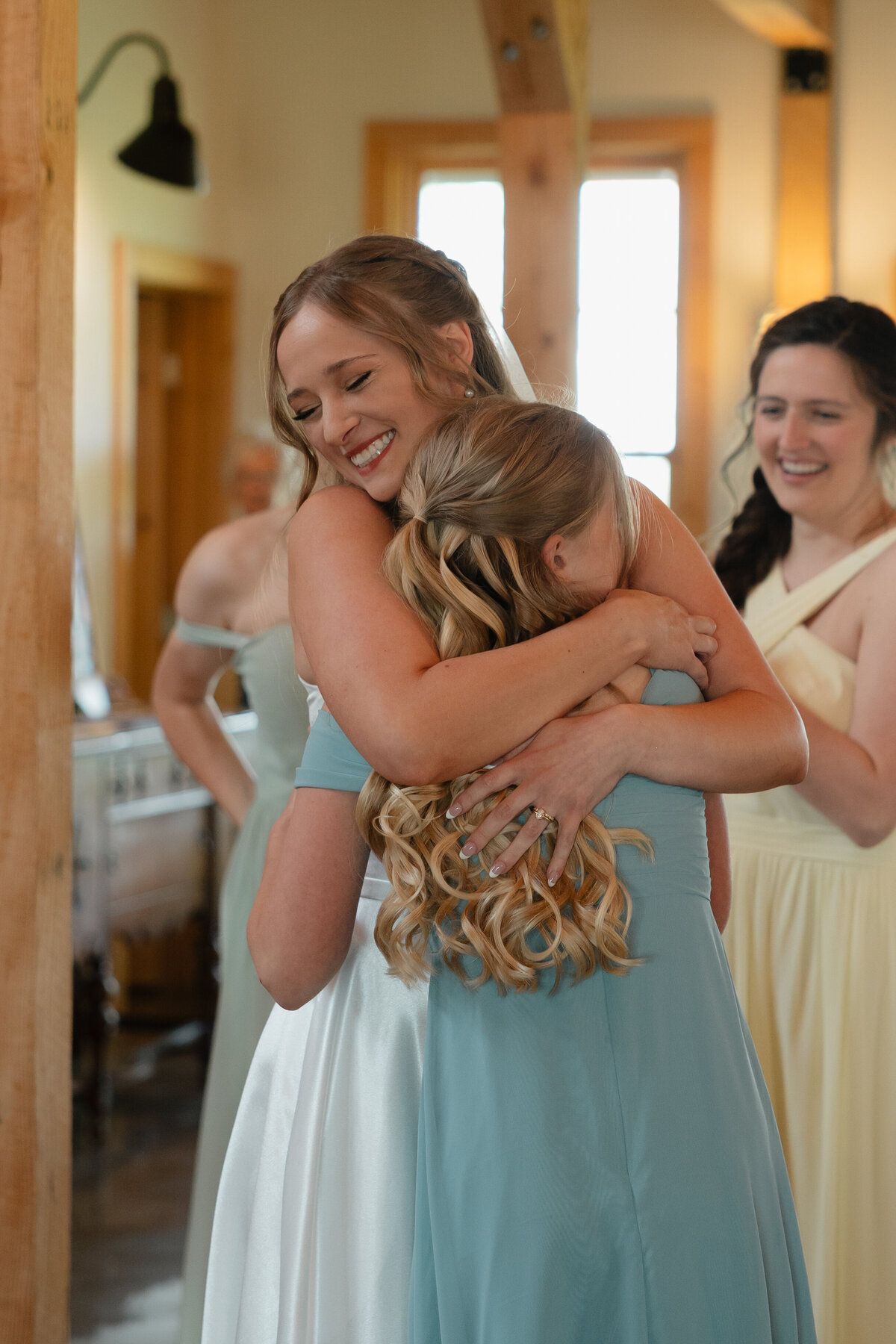 Sydney and Brant's Rustic Midwest Wedding Photography-101