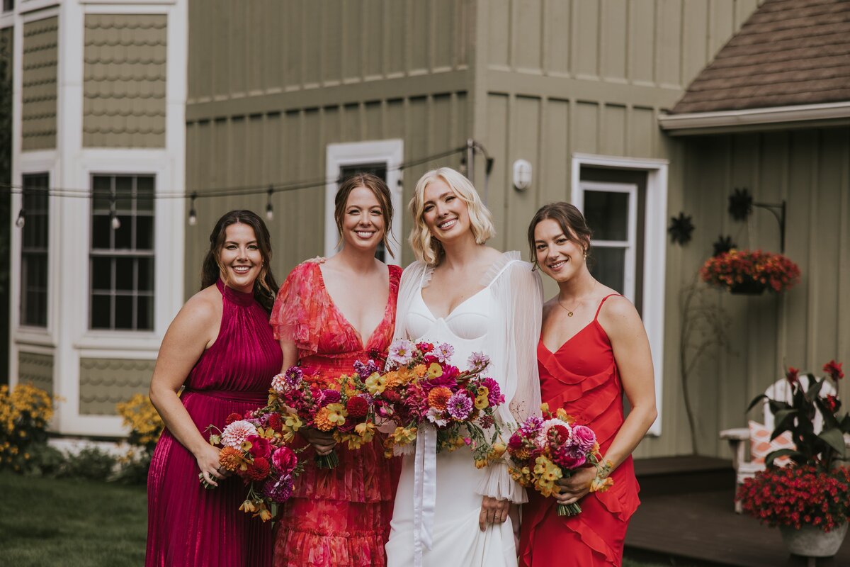 K&J Backyard Colourful Wedding4
