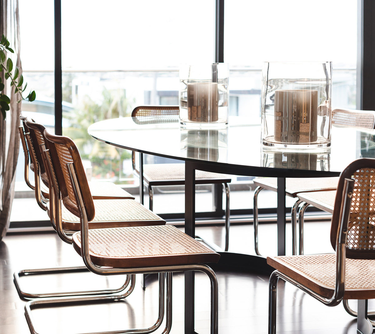 Amanda Wyeth Design| Marcel Breuer Cesca Chair Oval Dining Custom