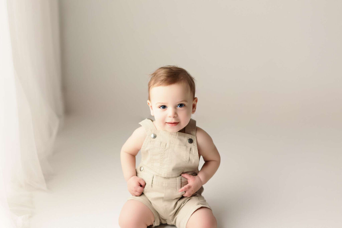 NW Arkansas baby photographer, milestone session near me, NW Arkansas baby portrait studio, professional baby photos