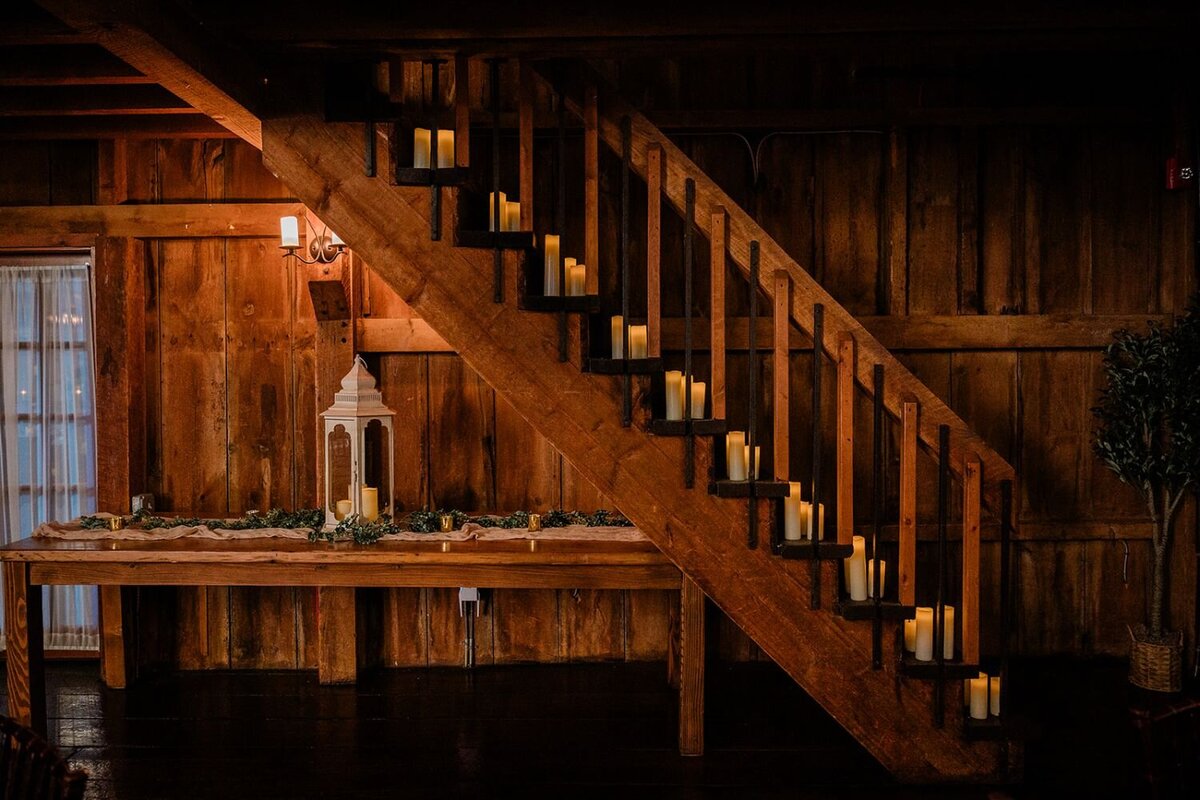 the-barns-at-wesleyan-hills-wedding-margit-anne-photography-02