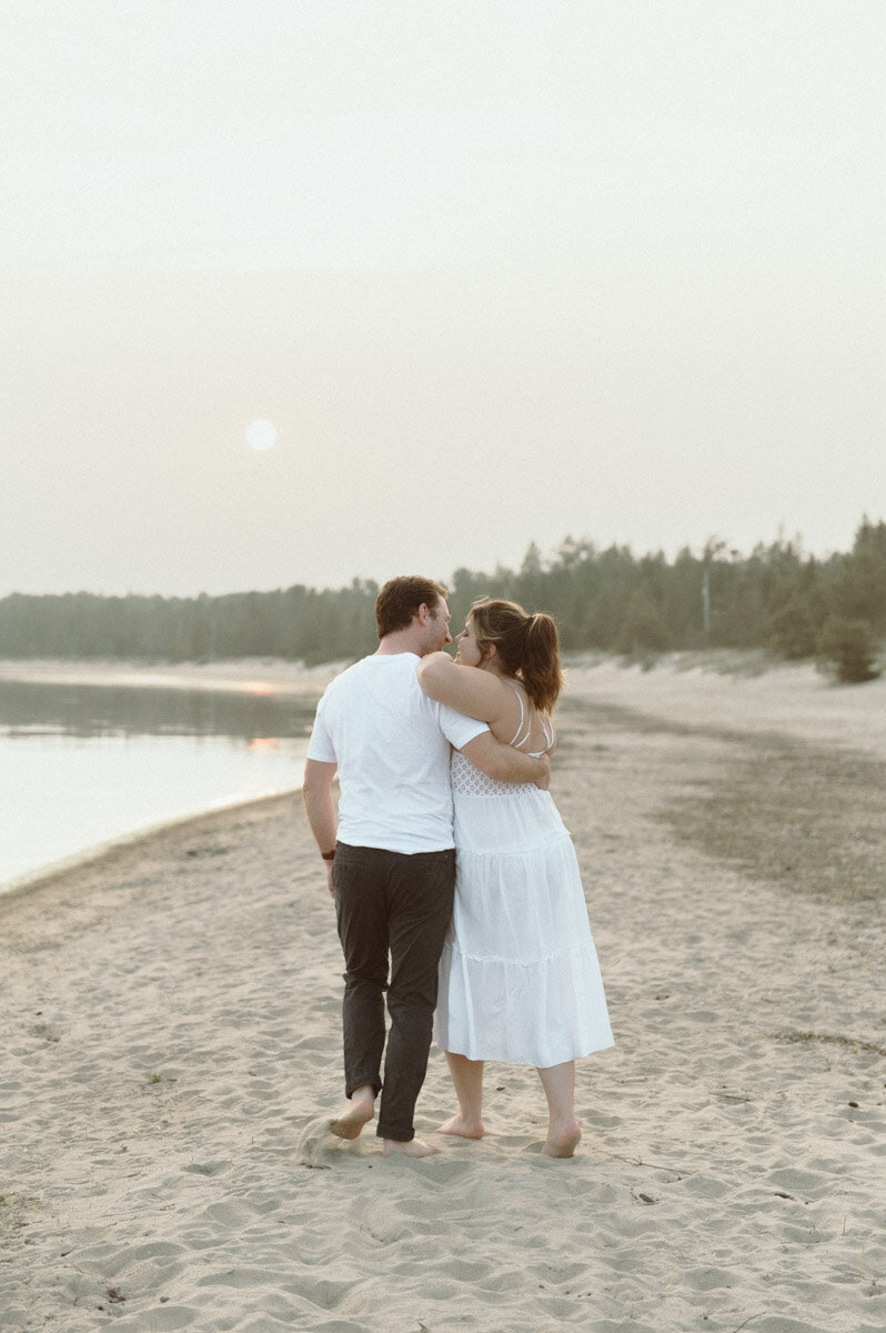 Belle and Alex E Session Sneaks-7
