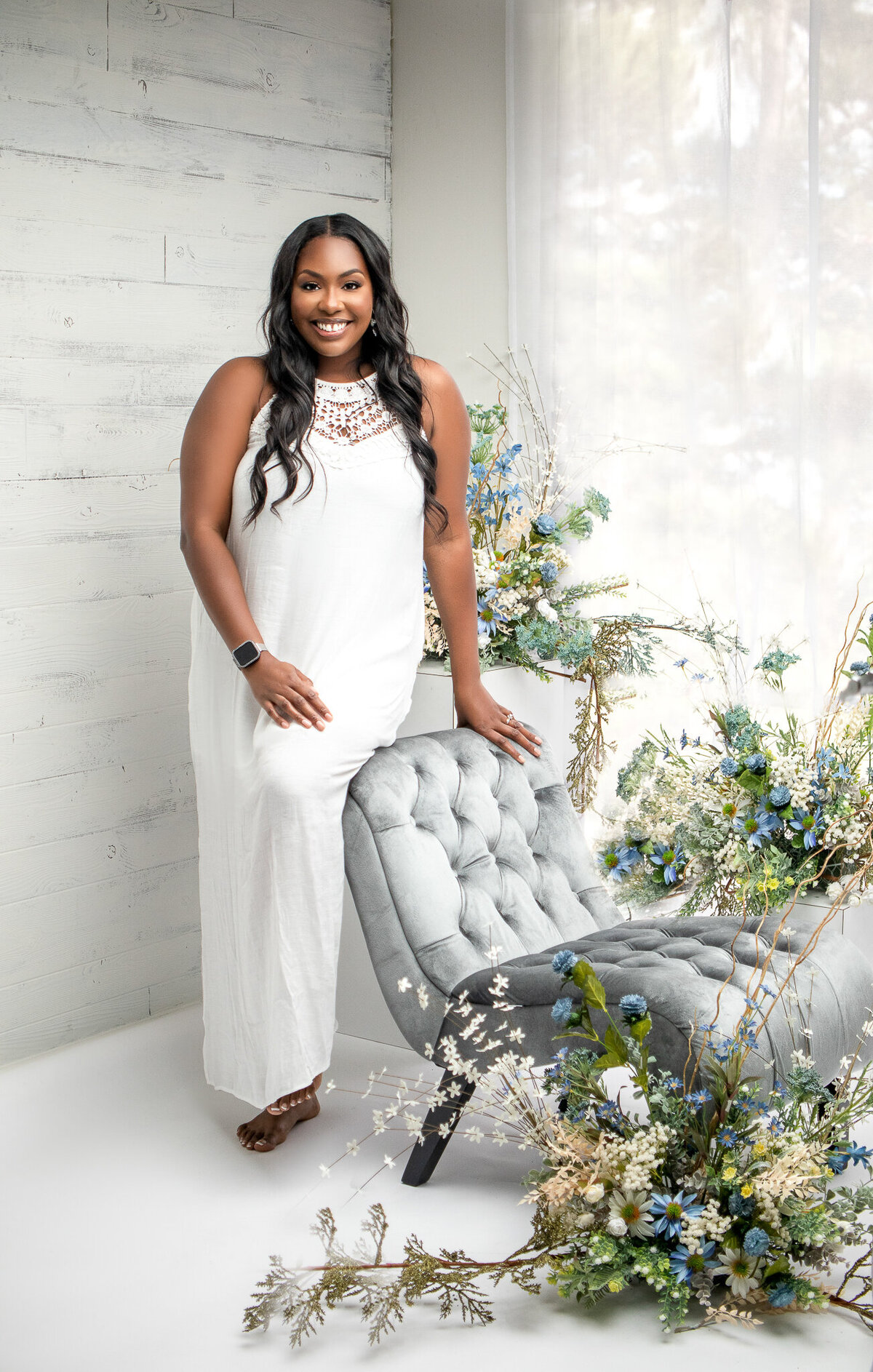 Maternity Photography Outfits and Styling Tips in Snellville
