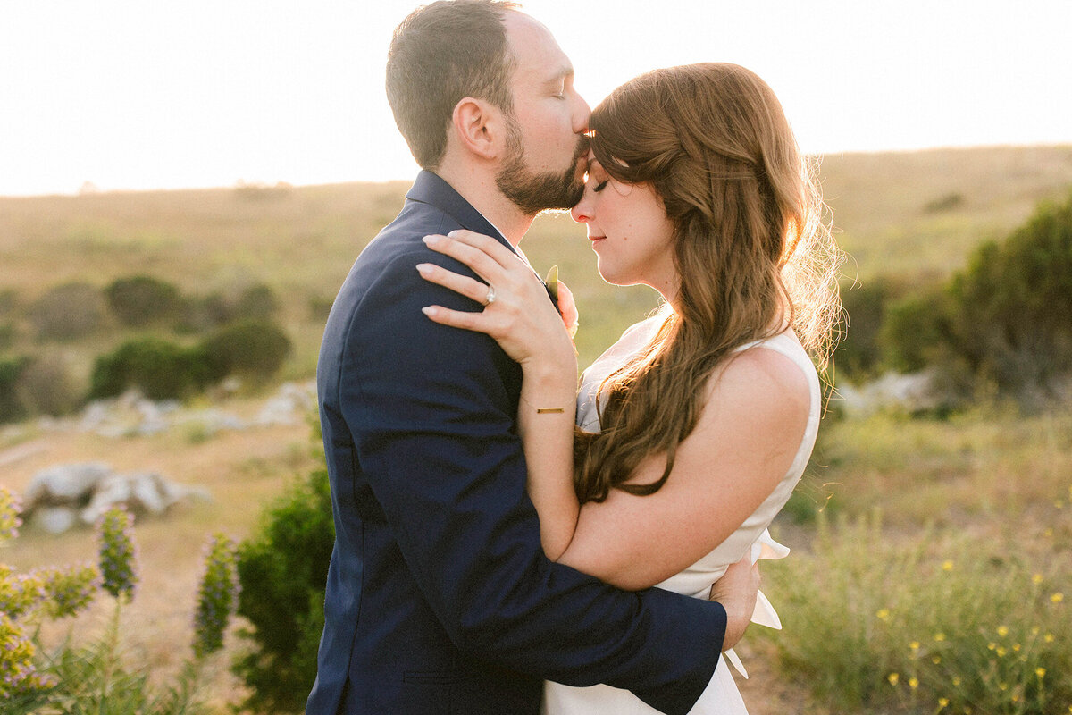 cowell-ranch-hay-barn-wedding
