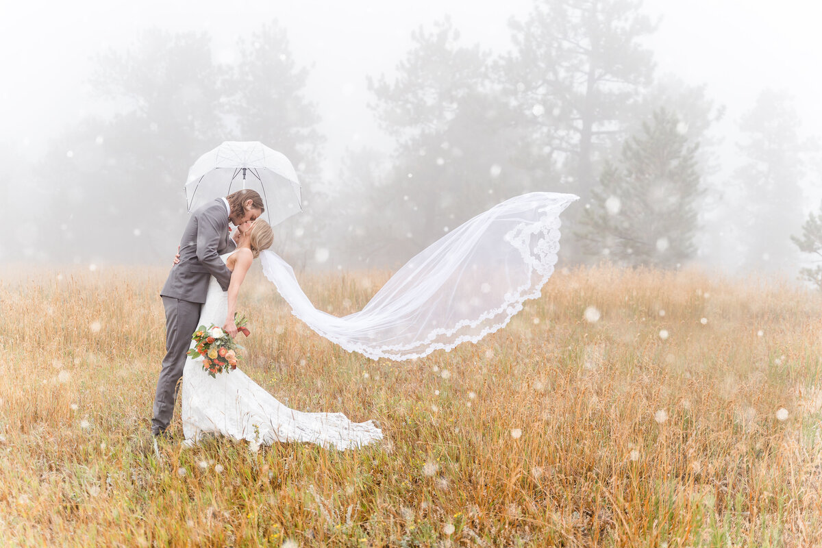 Emily and Seth Sneak Peek 0013-2