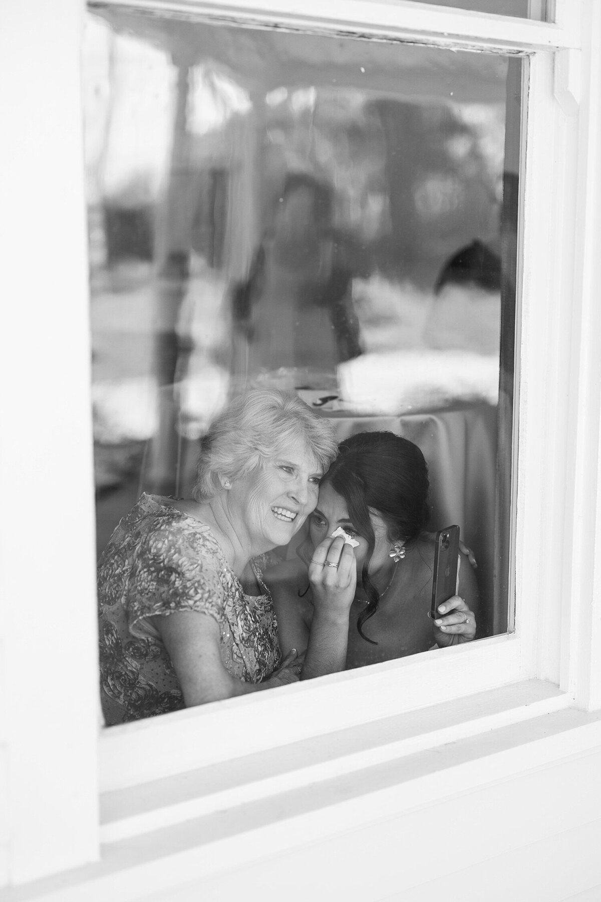 The-Upchurch-Cary-Wedding-Photographer-Timeless-Spring-Wedding-Sarah-Hinckley-Photography-valkeaton2025-_0012