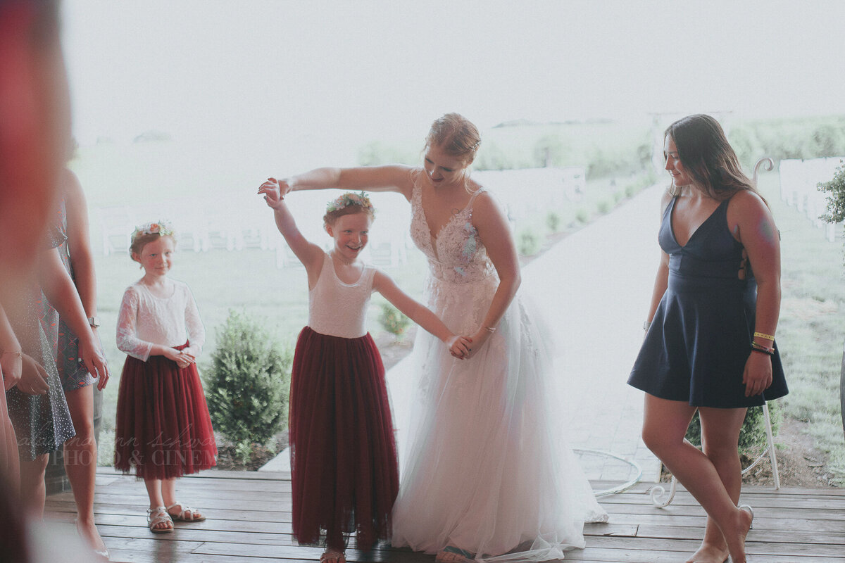 reception _ alaynna ann schwartz _ harpors vinyard _ iowa photographer _ playlife photography_0614