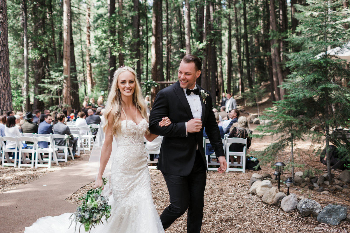 Twenty-Mile-House-Lake-Tahoe-Wedding-Photographer-65