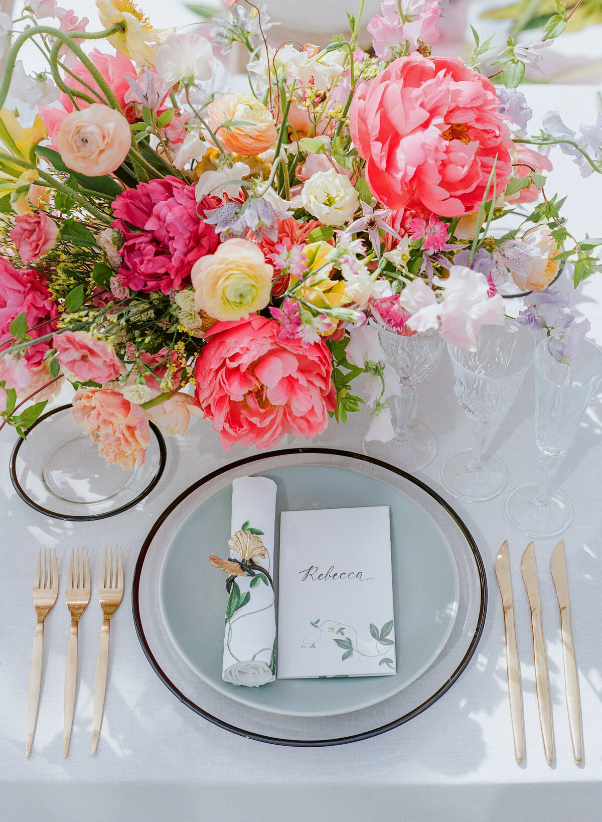 46-rebecca-yale-tuscany-floral-wedding-borgo-finocchieto