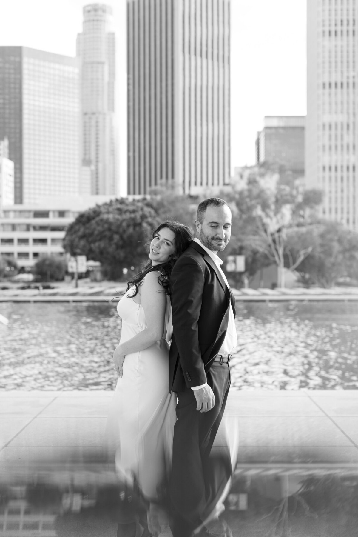 dowtown-los-angeles-Engagement-photos-13-adrian-mayra