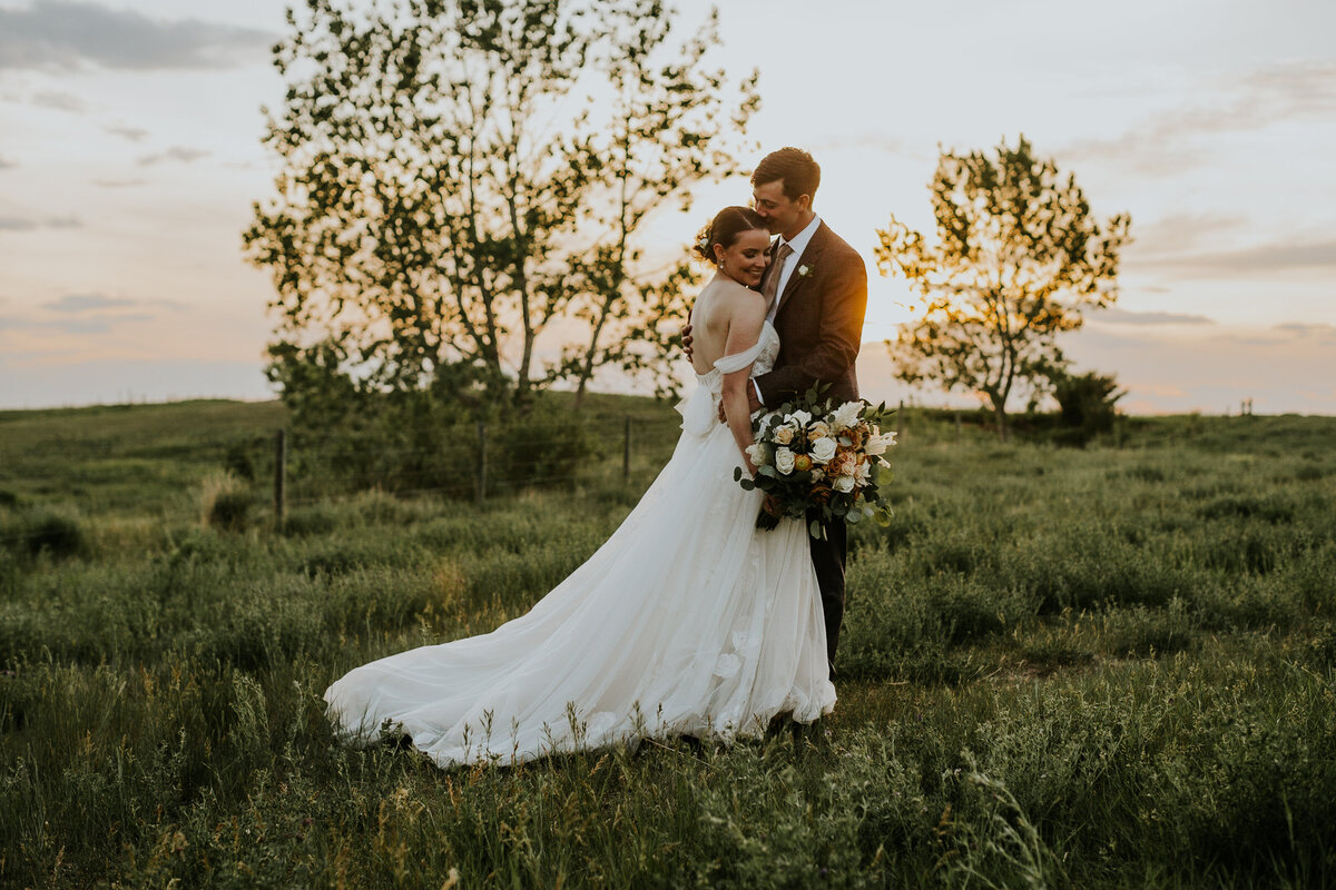 intimate-outdoor-wedding-photographer-alberta-6