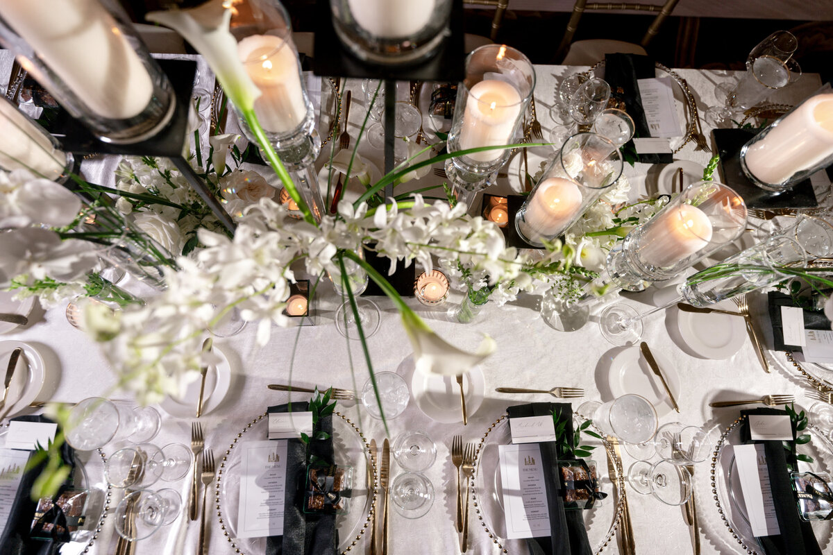 Berlez-Aspen-Avenue-Chicago-Wedding-Photographer-Palmer-House-Celebrate-Planning-Yanni-Design-Dimitra-Shannon-O'Brien-Magazine-Editorial-221