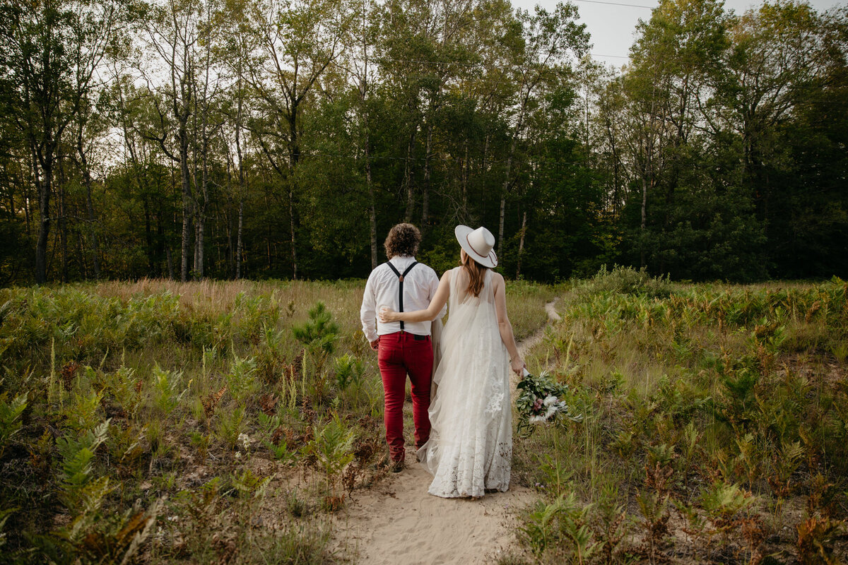Manistee-Forest-Michigan-Elopement-082021-SparrowSongCollective-Blog-503