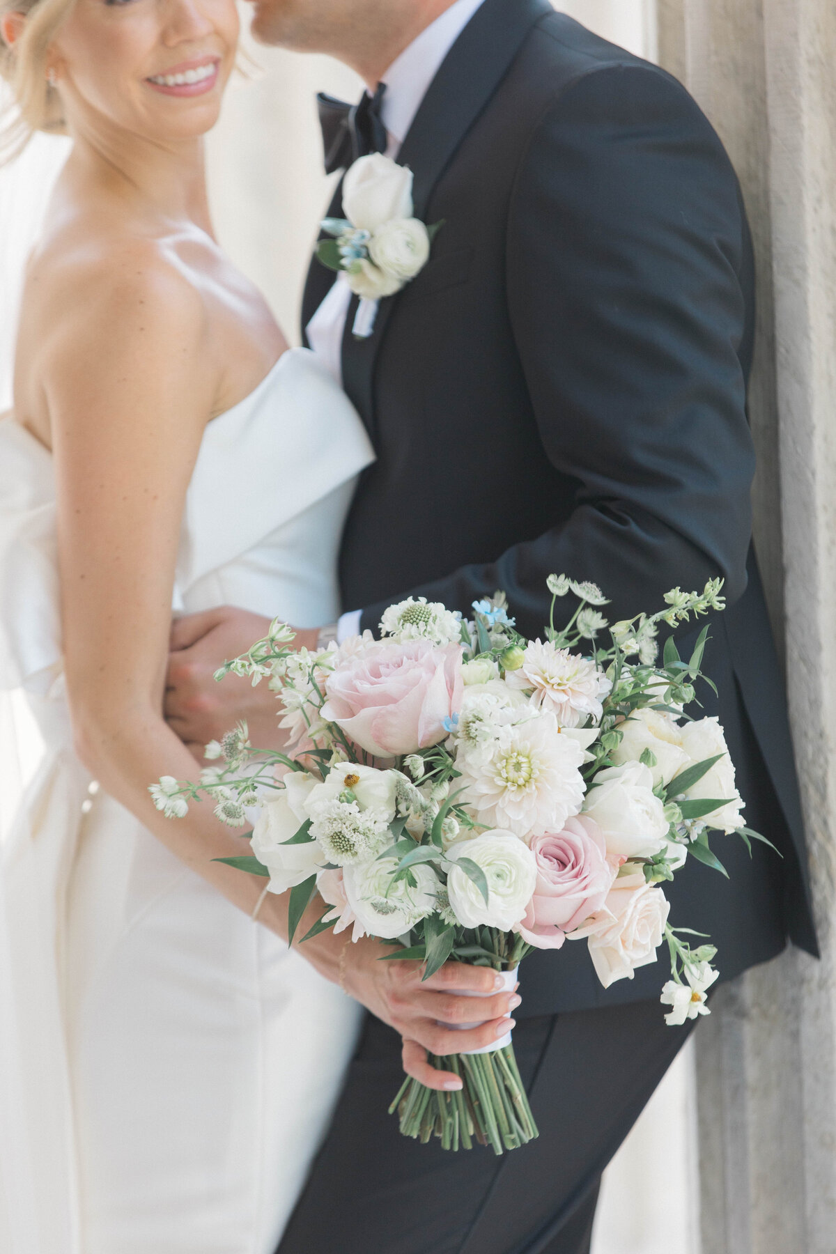 Molly Sue Photography New Jersey + East Coast Wedding Photographer Romantic Imagery Engagement Lifestyle Heirloom Wedding Albums49636