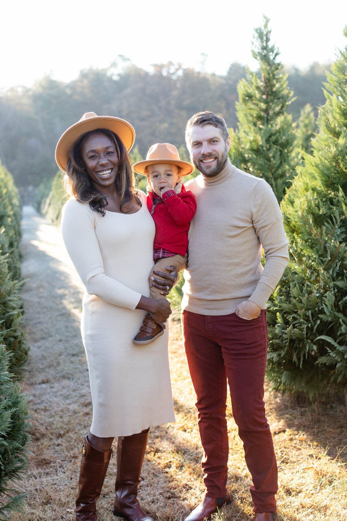ChristmasTreeFarmMinisGreenvilleSCJennyMacyPhotography-Megan7