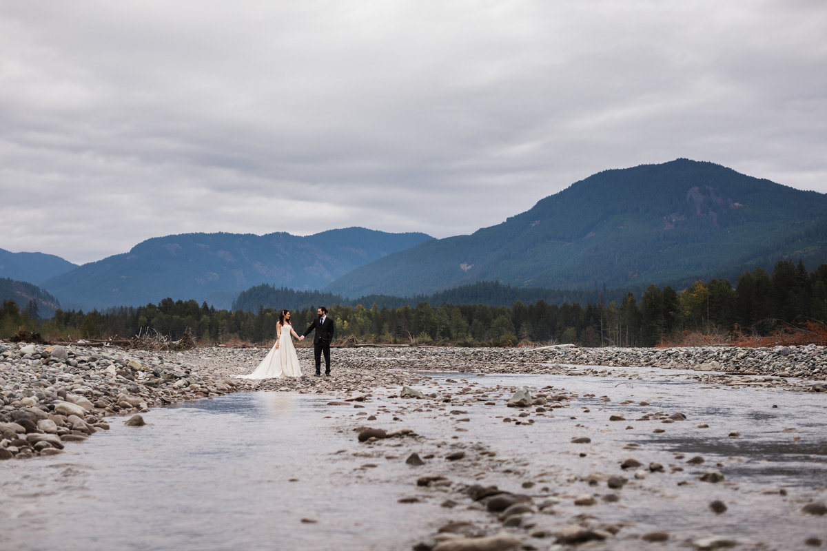 Mount-Rainier-Adventure-Elopement-32