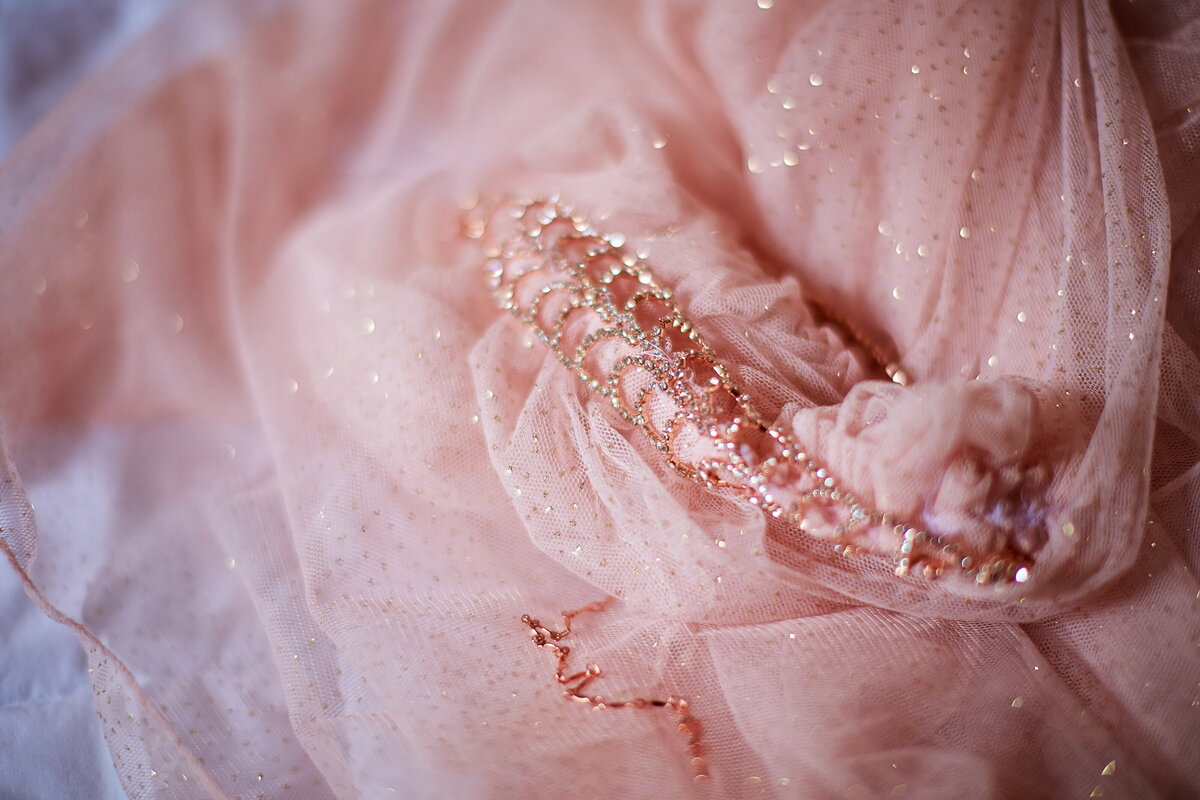 blush-bride-details