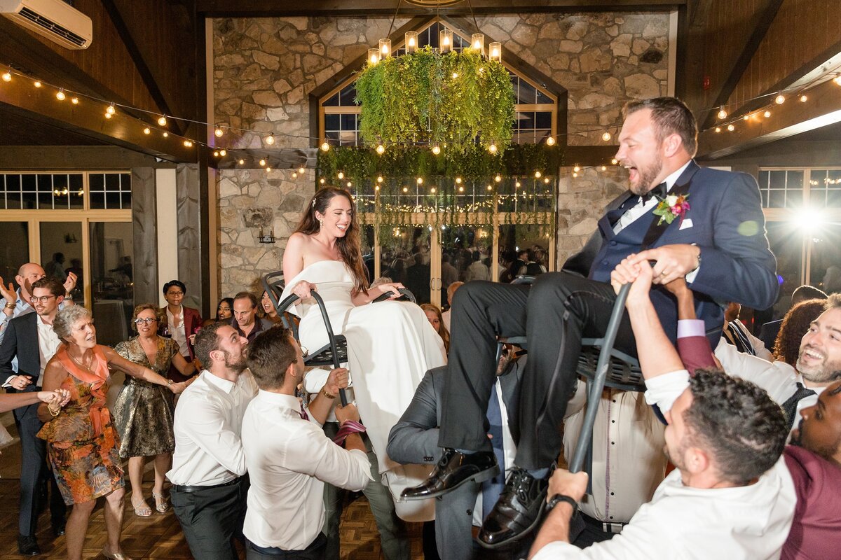 Aviva and Tyler Wedding Sneak Peeks - Dylan and Sandra Photography -92