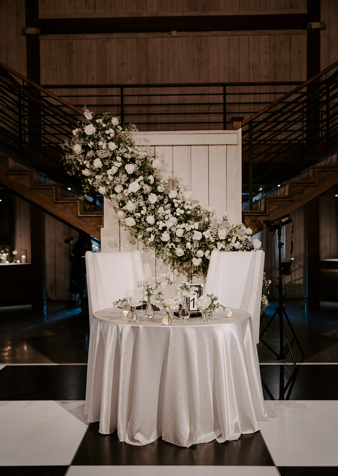 white-wedding-florals-00033