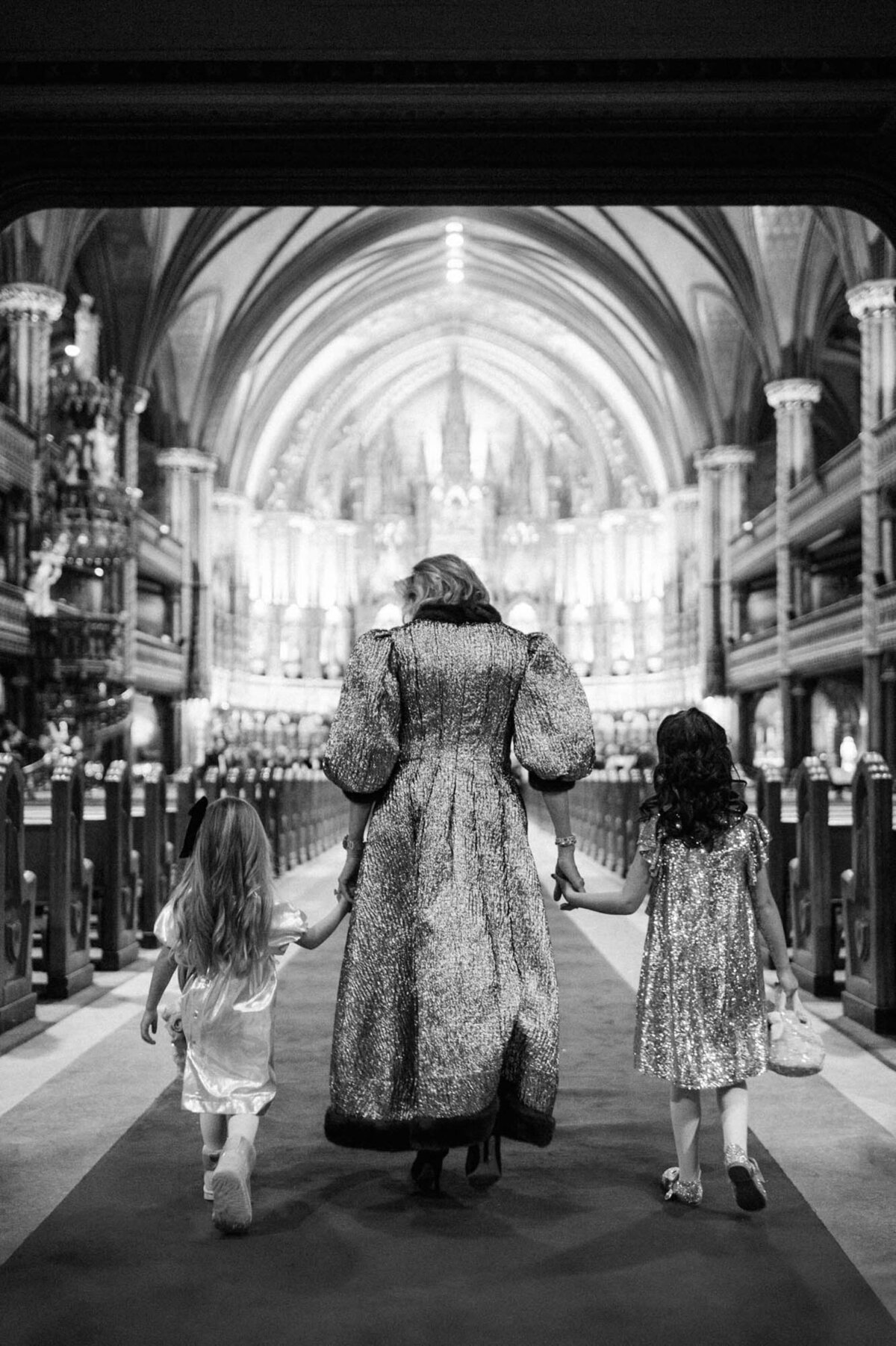 515-Notre-Dame-The-Ritz-Carlton-Montreal-Canada-Victoria-Philippe-Wedding-20