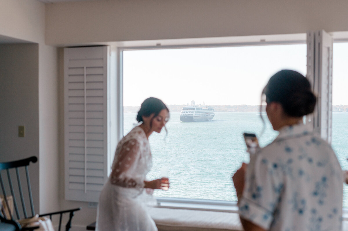 Newport-Harbor-Island-Resort-Wedding12