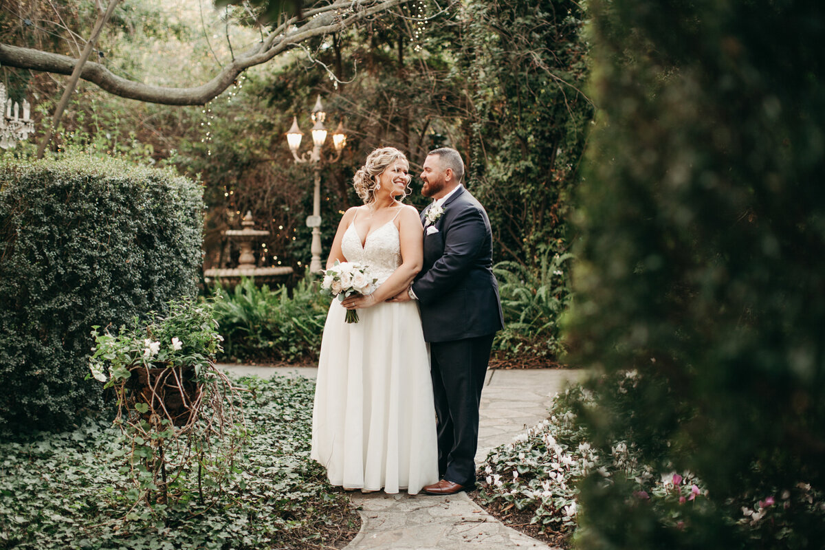 wedding-san-diego-balboa-park-bride-groom-veil--24