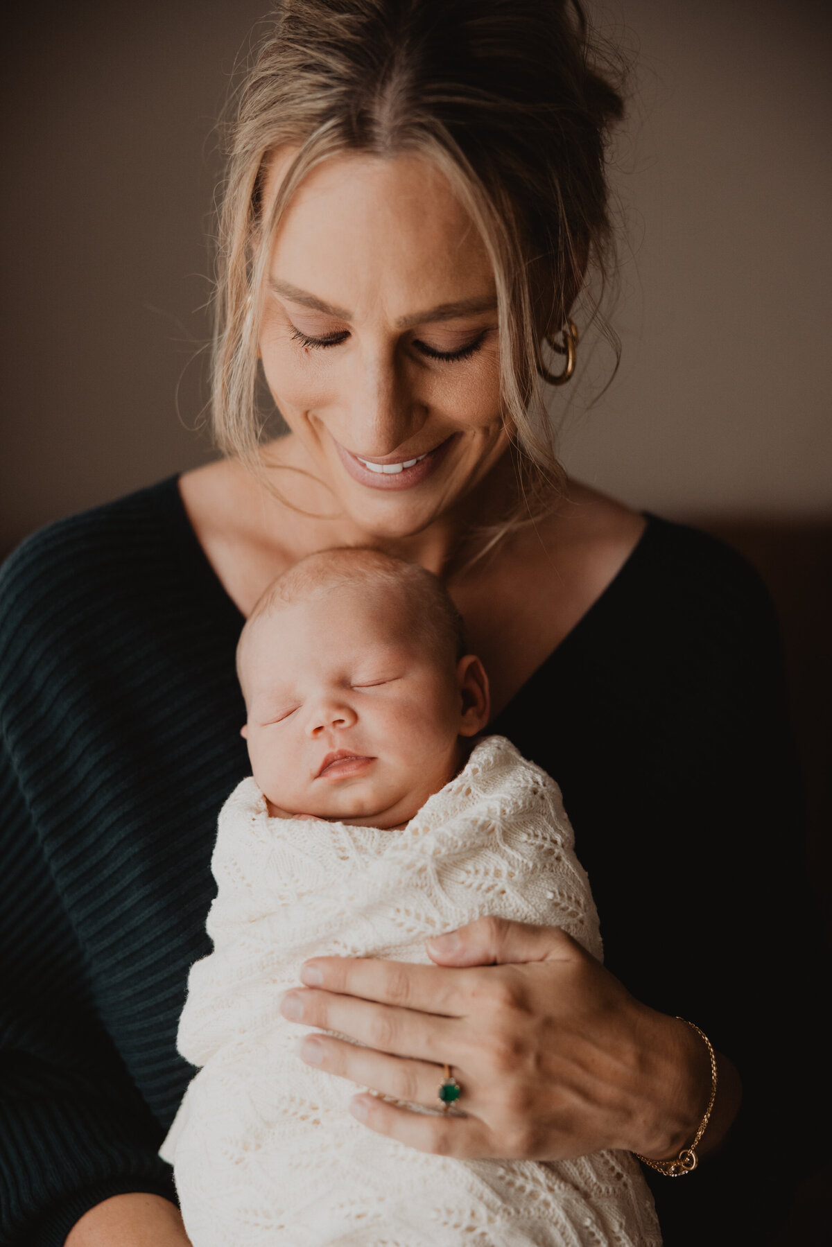 lauren-gray-sydney-newborn-photographer-240105-0009
