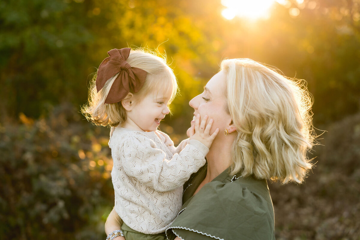 austin-family-photographer-outdoor-session (49)