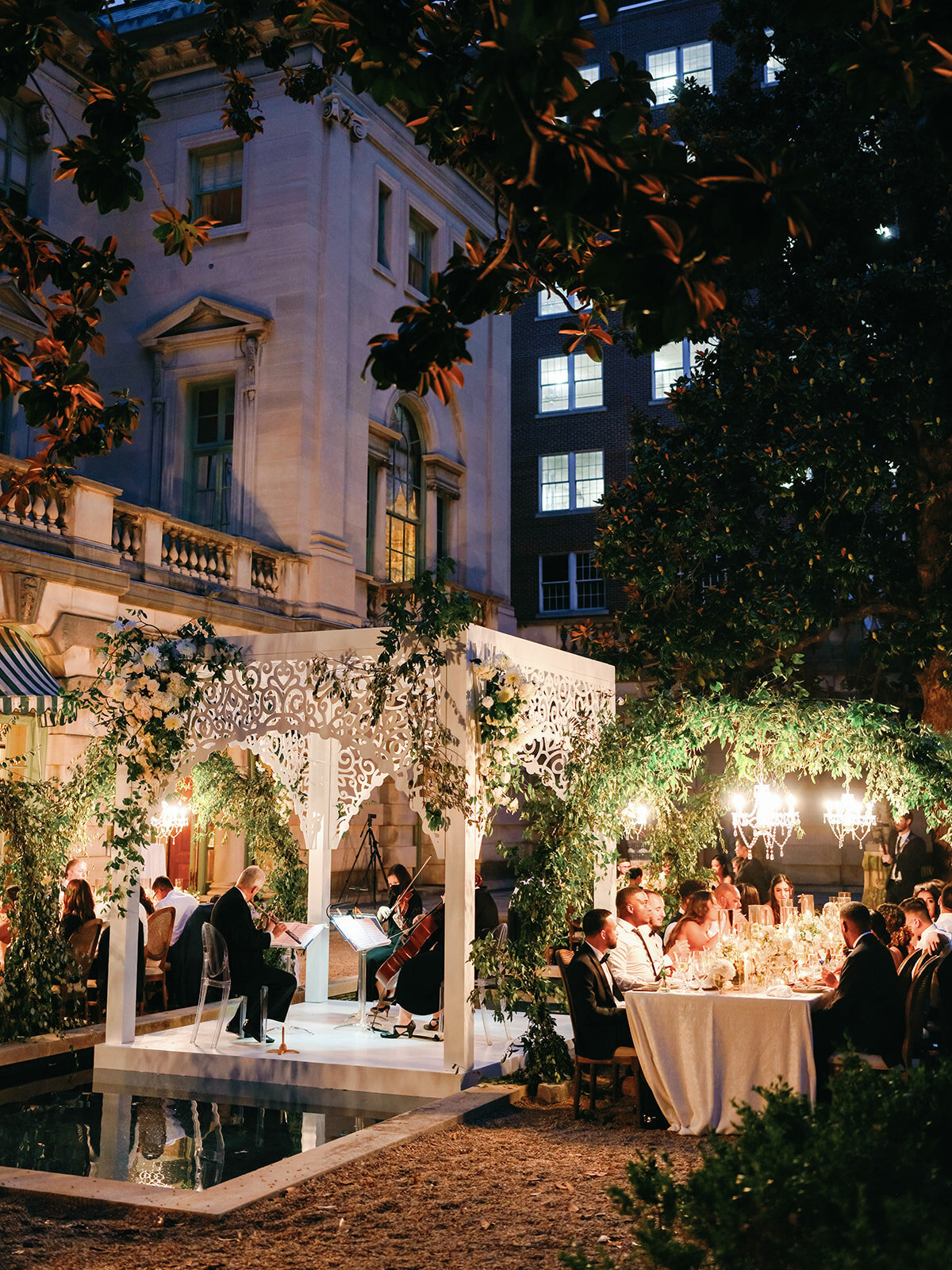 DC Wedding Photo of reception at Larz Anderson
