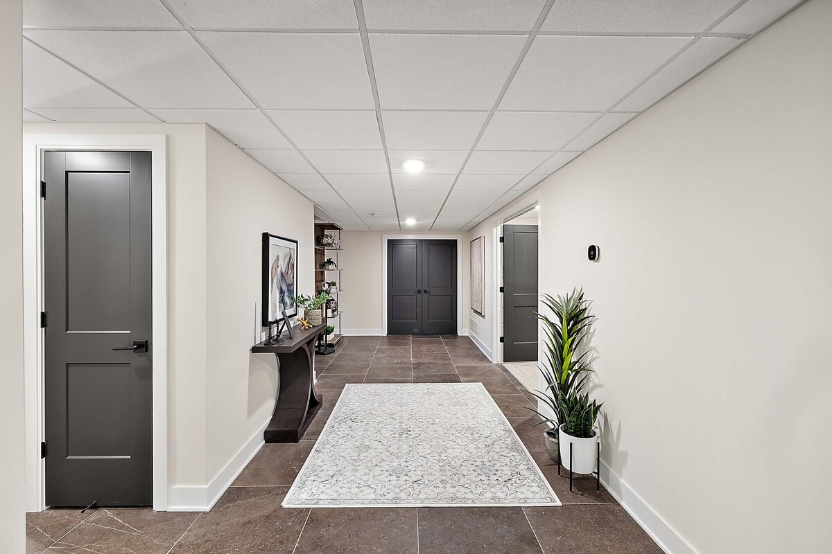 67-70802 Renata New Staging-67