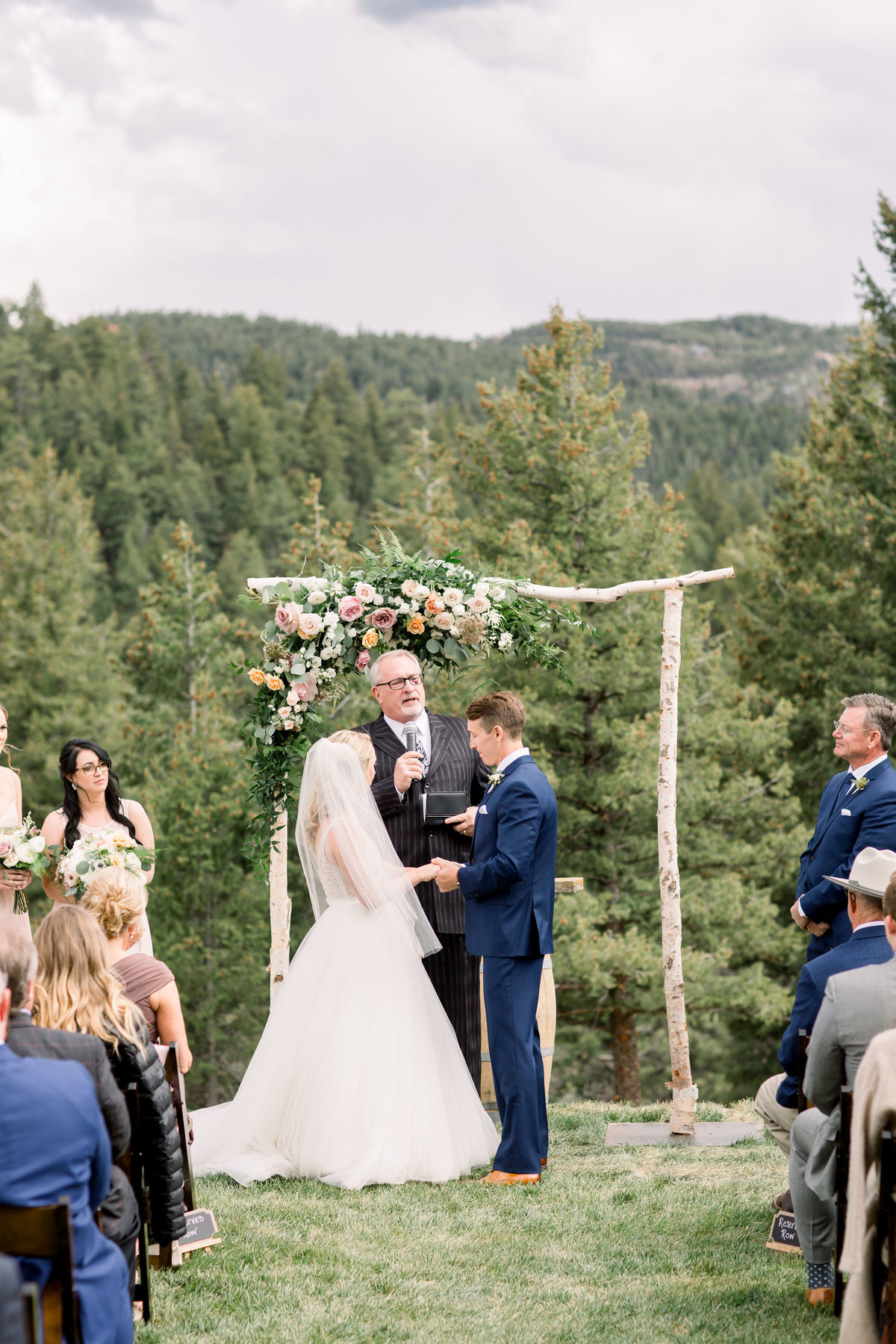 Woodlands Colorado wedding ceremony