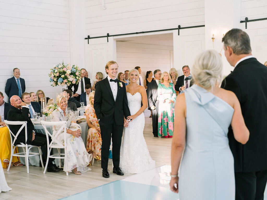 Ellen-Ashton-photography-Dallas-wedding-Photographers-The-Nest-At-Ruth-Farms61