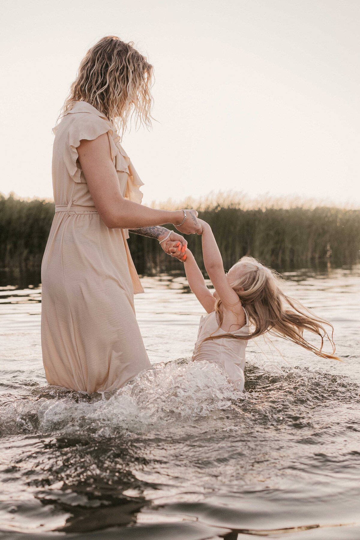 familieshoot-twiske-golden-hour-leukfotografie.jpg-46