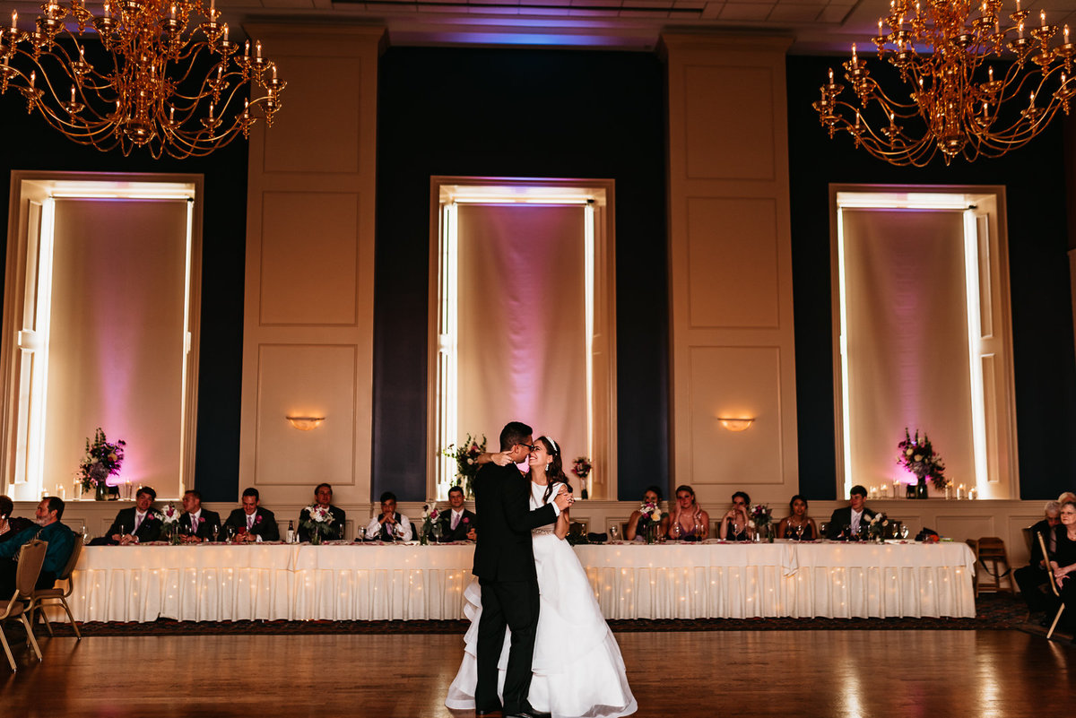 the-grand-banquet-covington-ky-wedding-photography